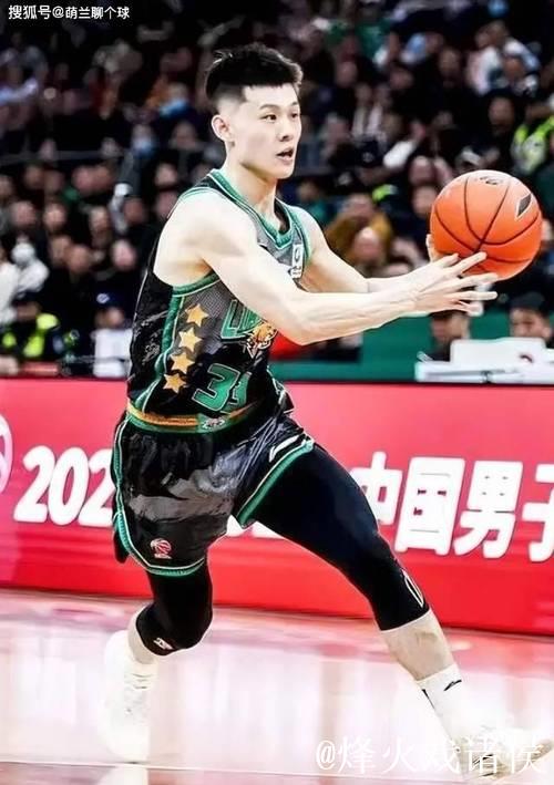 打工人不容易!山东小伙终于正名,用3个字表达心声,获杨鸣认可 打工人不容易!山东小伙终于正名,用3个字表达心声,获杨鸣认可