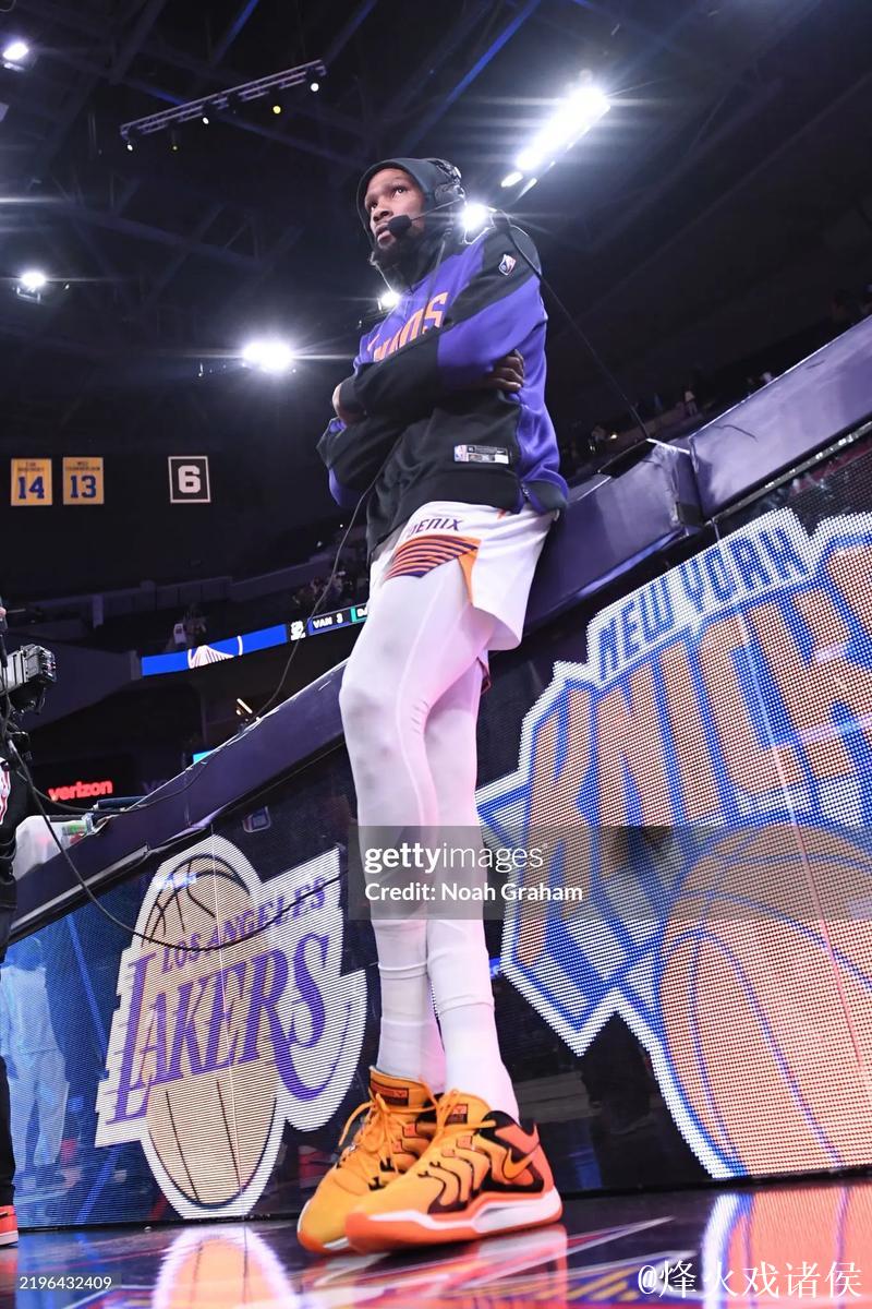 库里23分无力回天，杜兰特21+10，勇士不敌太阳遭遇4连败