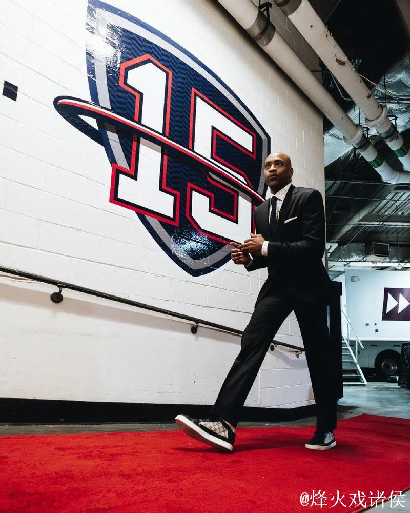 卡特谈篮网球衣退役：梦想成真 深表感谢